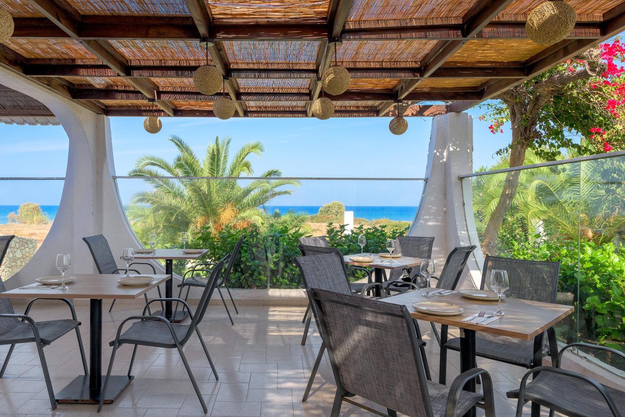 Nirvana Beach Hotel Theológos エクステリア 写真
