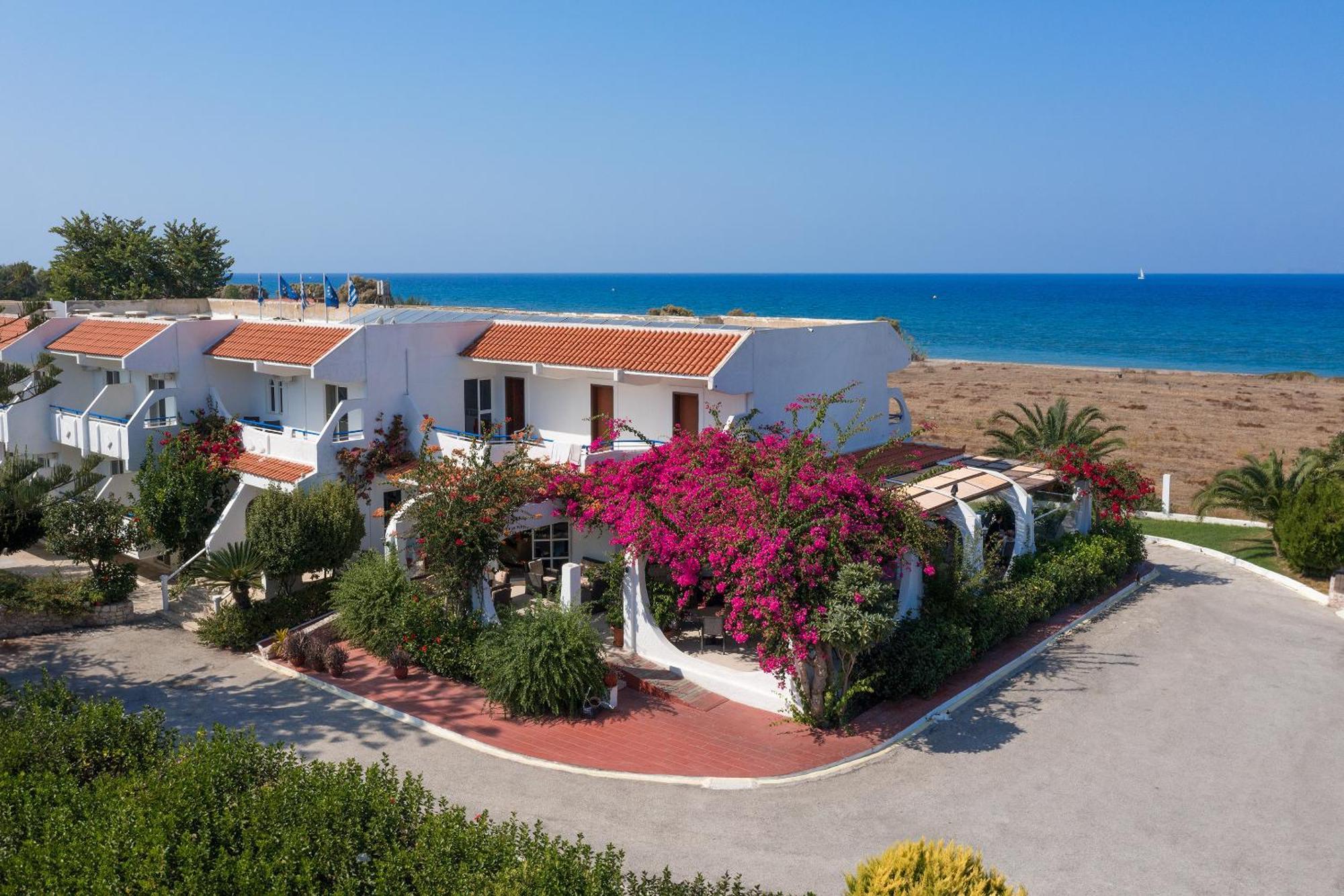 Nirvana Beach Hotel Theológos エクステリア 写真