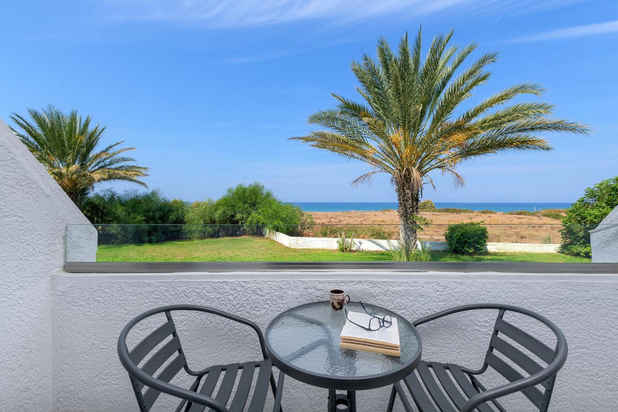 Nirvana Beach Hotel Theológos エクステリア 写真