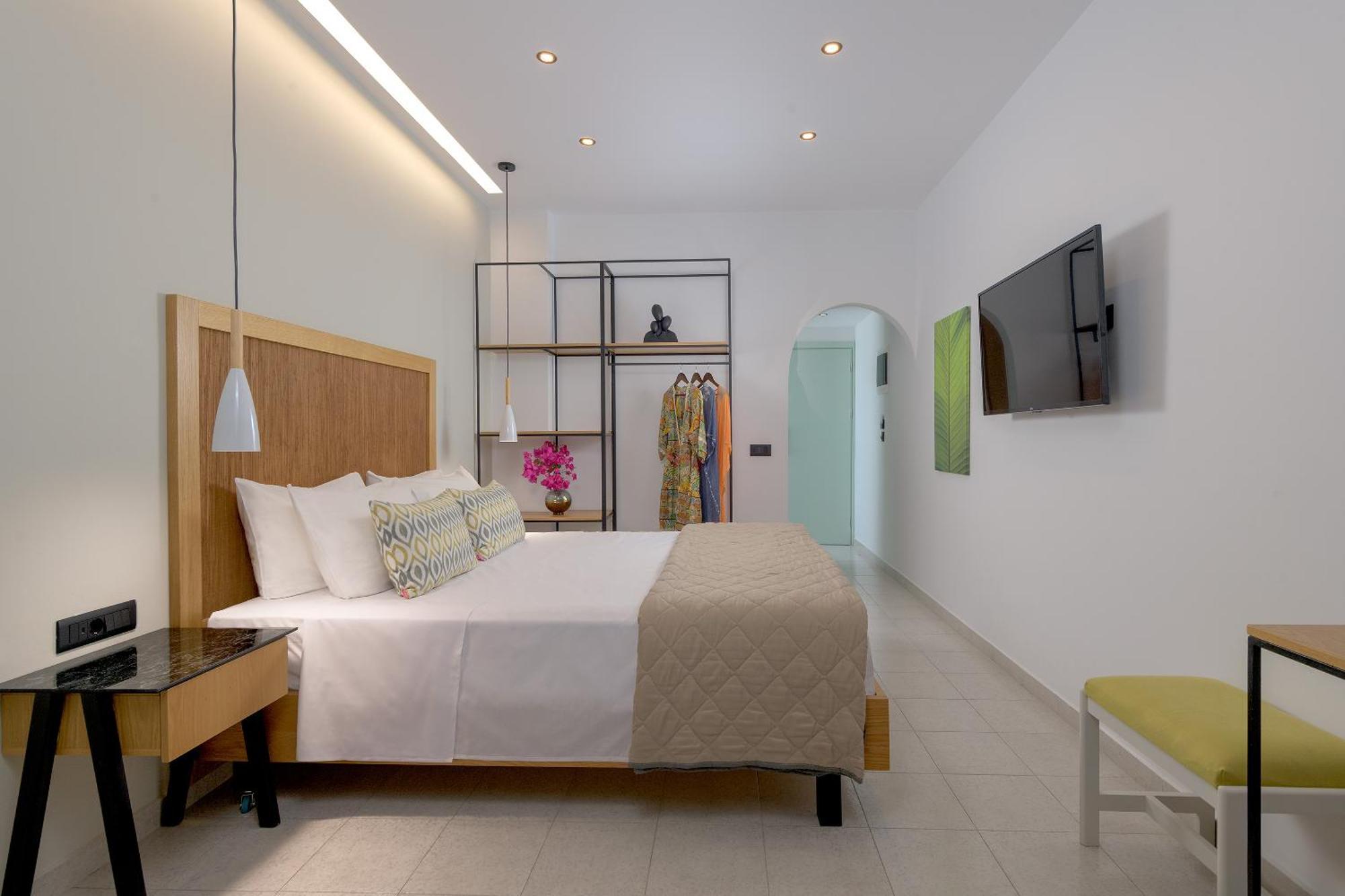 Nirvana Beach Hotel Theológos エクステリア 写真